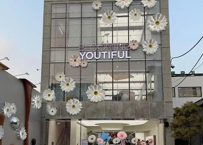 Near Seongsu Songjeong 아파트